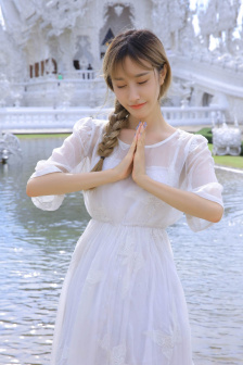 邻居家的寡妇